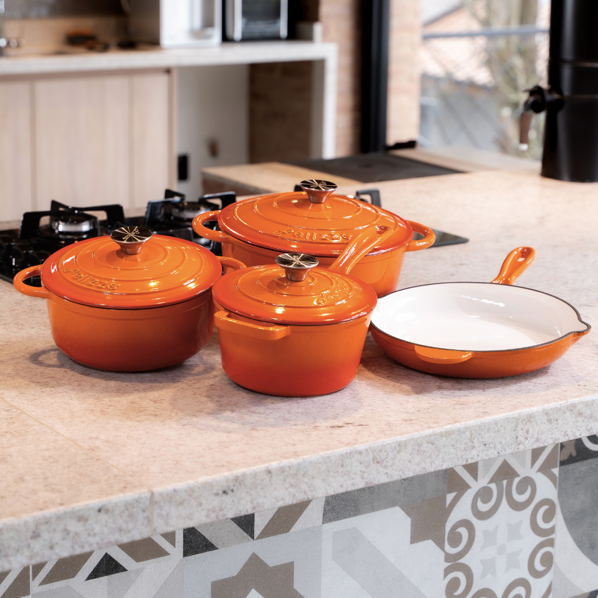Kit Panelas Ferro Fundido Esmaltado 4 Peças Premium – Indução e Forno | Felizzo